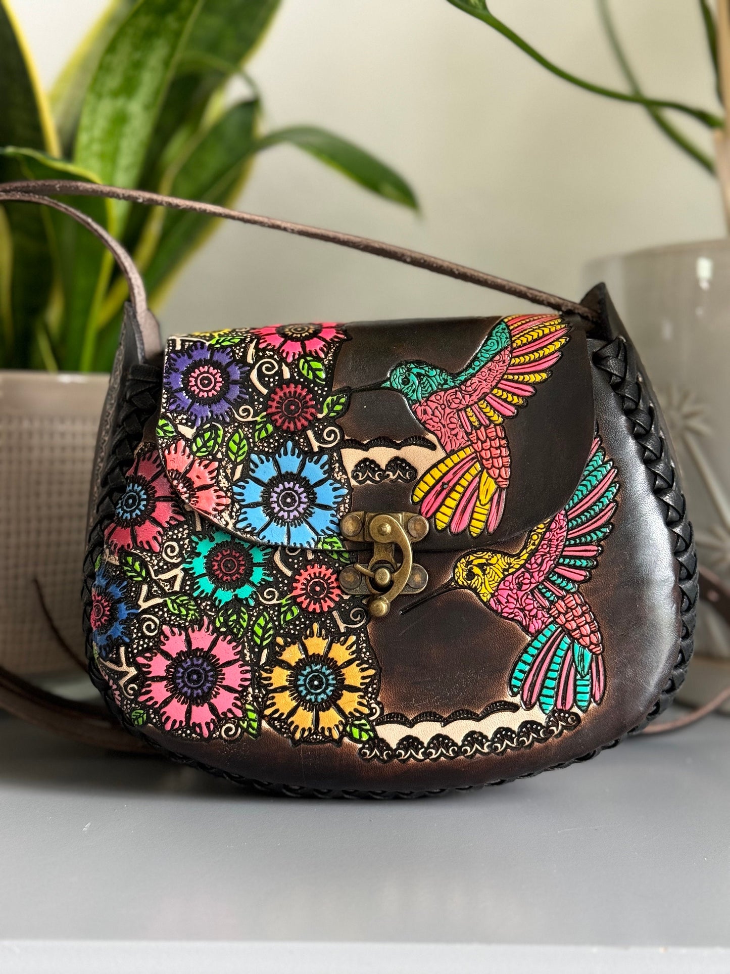 Hand-Tooled Leather Hummingbird Purse, Handmade Mexican Bag, Bolsa de Piel, Artesania Mexicana