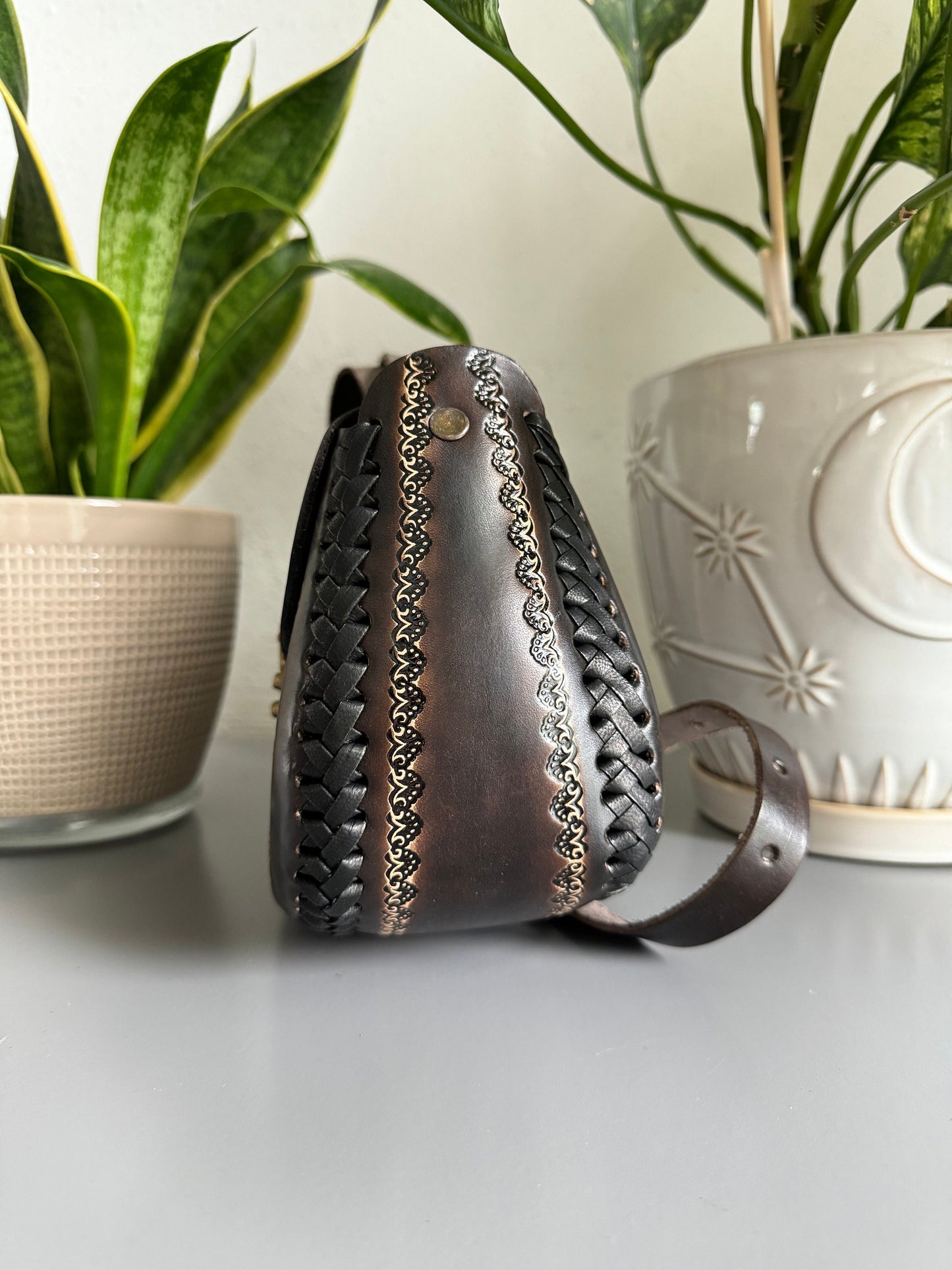 Hand-Tooled Leather Hummingbird Purse, Handmade Mexican Bag, Bolsa de Piel, Artesania Mexicana