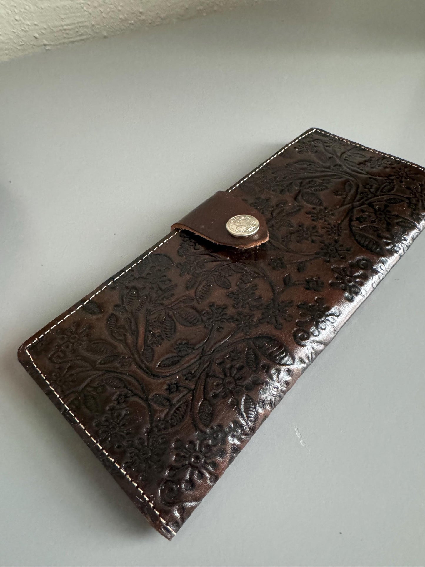 Hand Tooled Leather Wallet, Genuine Handmade Artisan Leather Botanical Floral Wallet, Mexican Leather Moderno