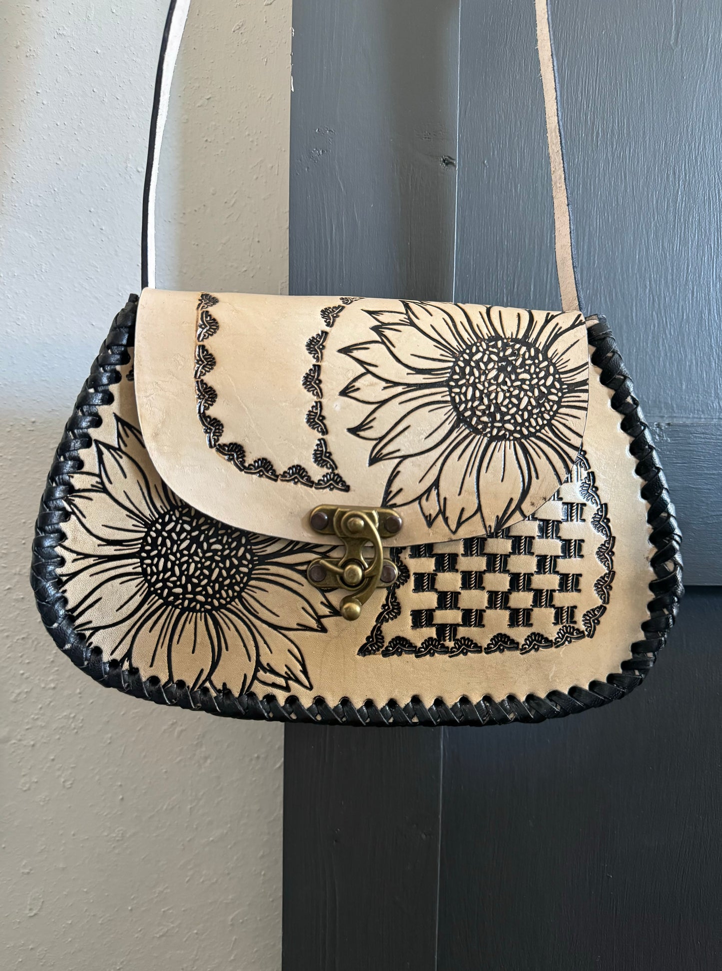 Sunflower Hand Tooled Mexican Leather Purse