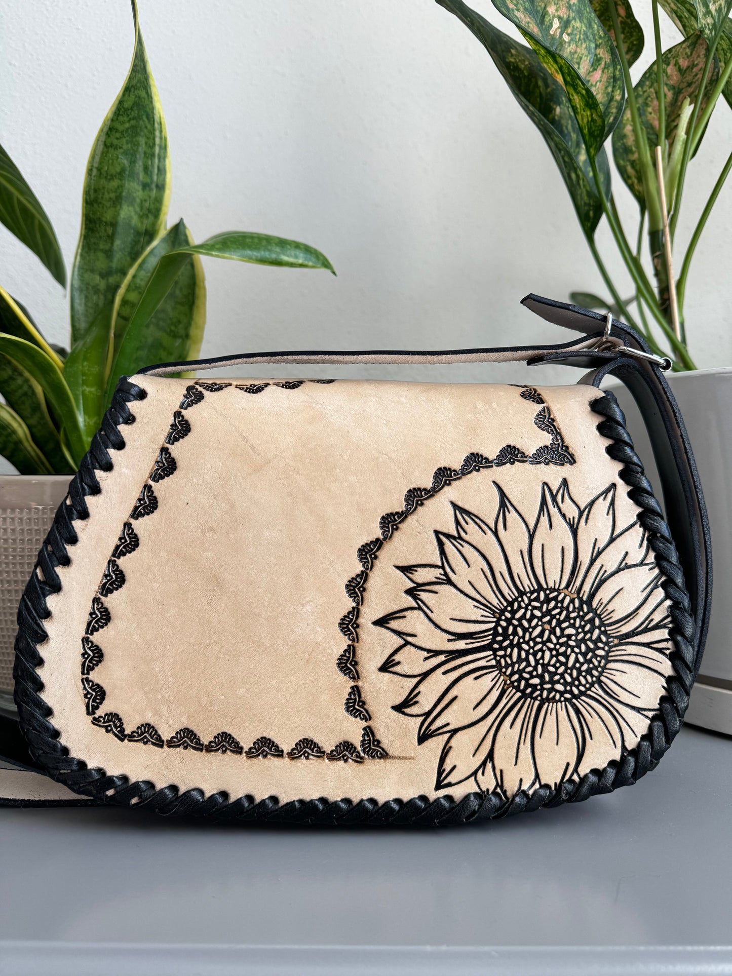 Sunflower Hand Tooled Mexican Leather Purse