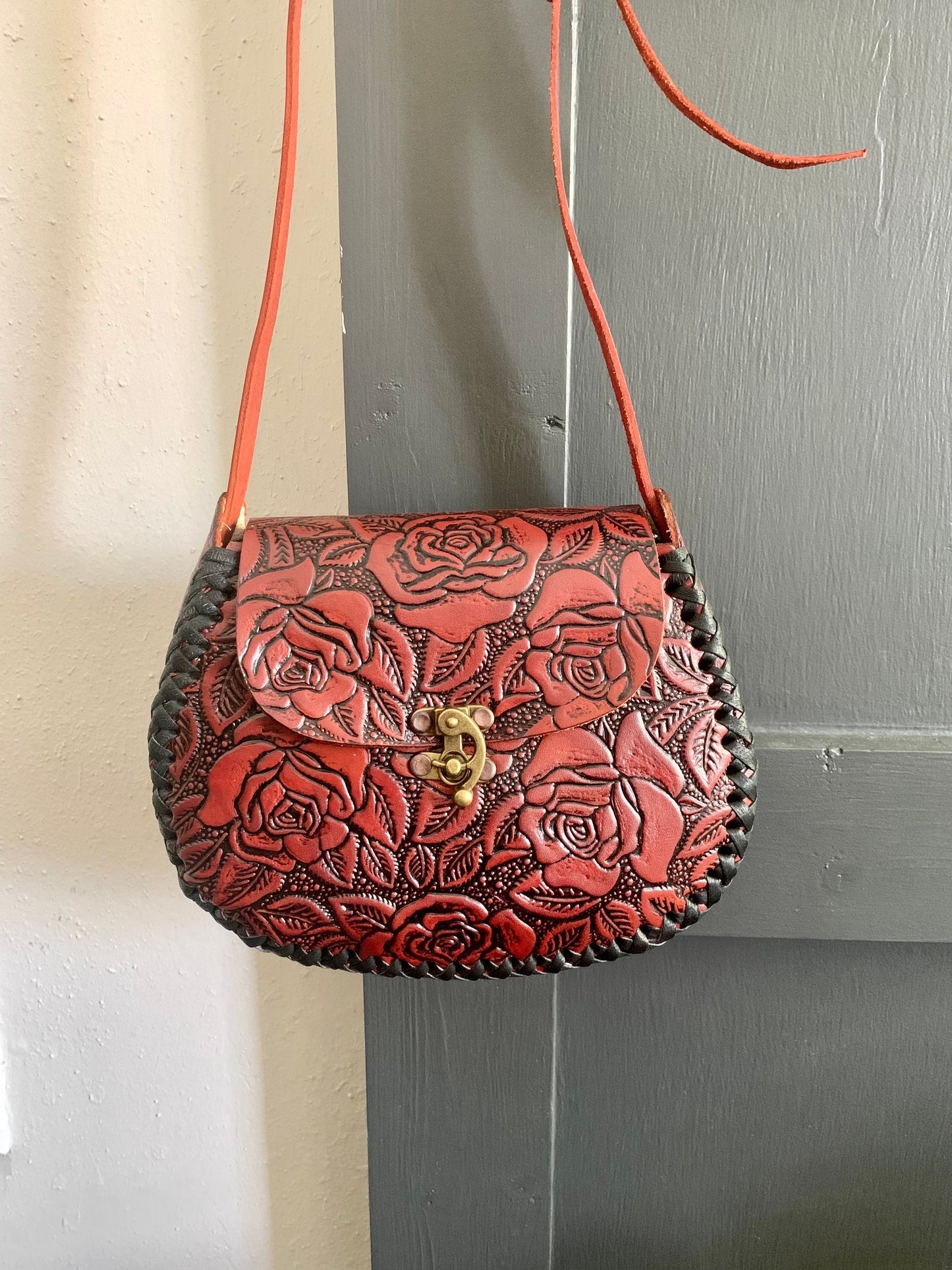 Hand-Tooled Mexican Leather Floral Purse