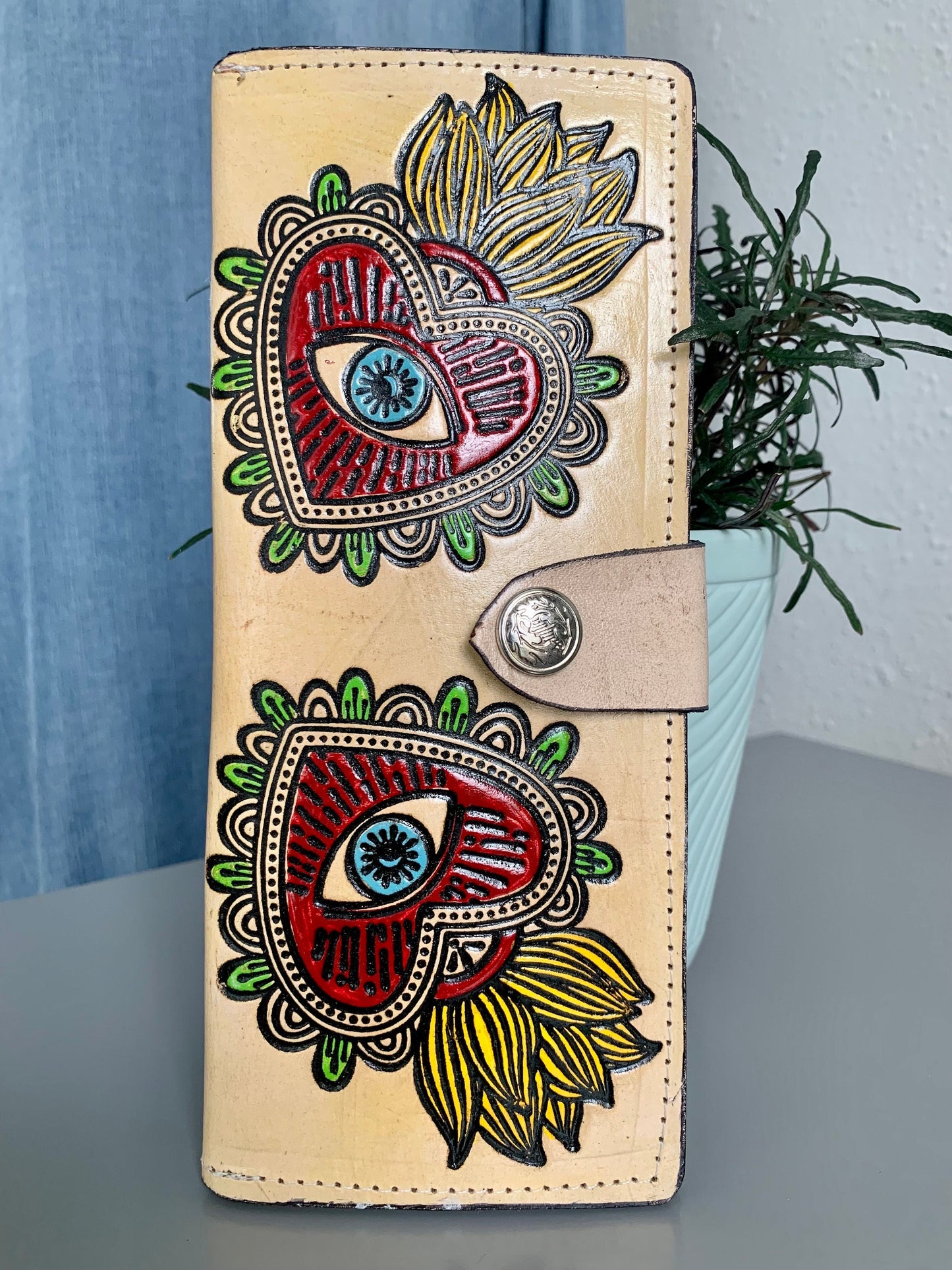 Hand Tooled Leather Evil Eye Wallet: Artisan Crafted Bifold