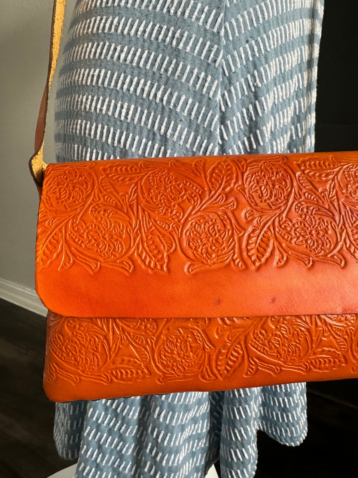 Hand-Tooled Embossed Mexican Leather Floral Purse