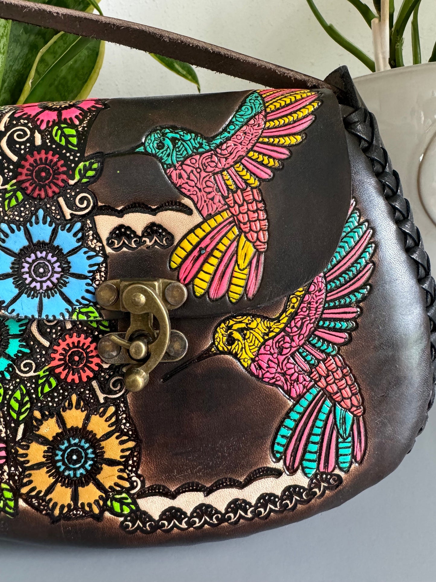 Hand-Tooled Leather Hummingbird Purse,  Handmade Mexican Bag, Bolsa de Piel, Artesania Mexicana