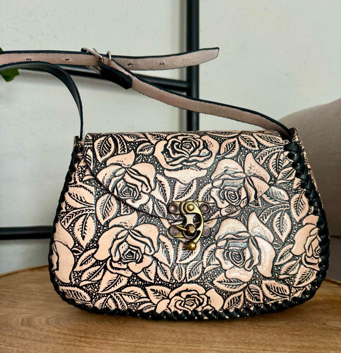 Hand-Tooled Embossed Mexican Leather Floral Purse and Wallet Set, Red Rose Handmade Leather handbag, Hand painted I Love You Rose, Artesanal