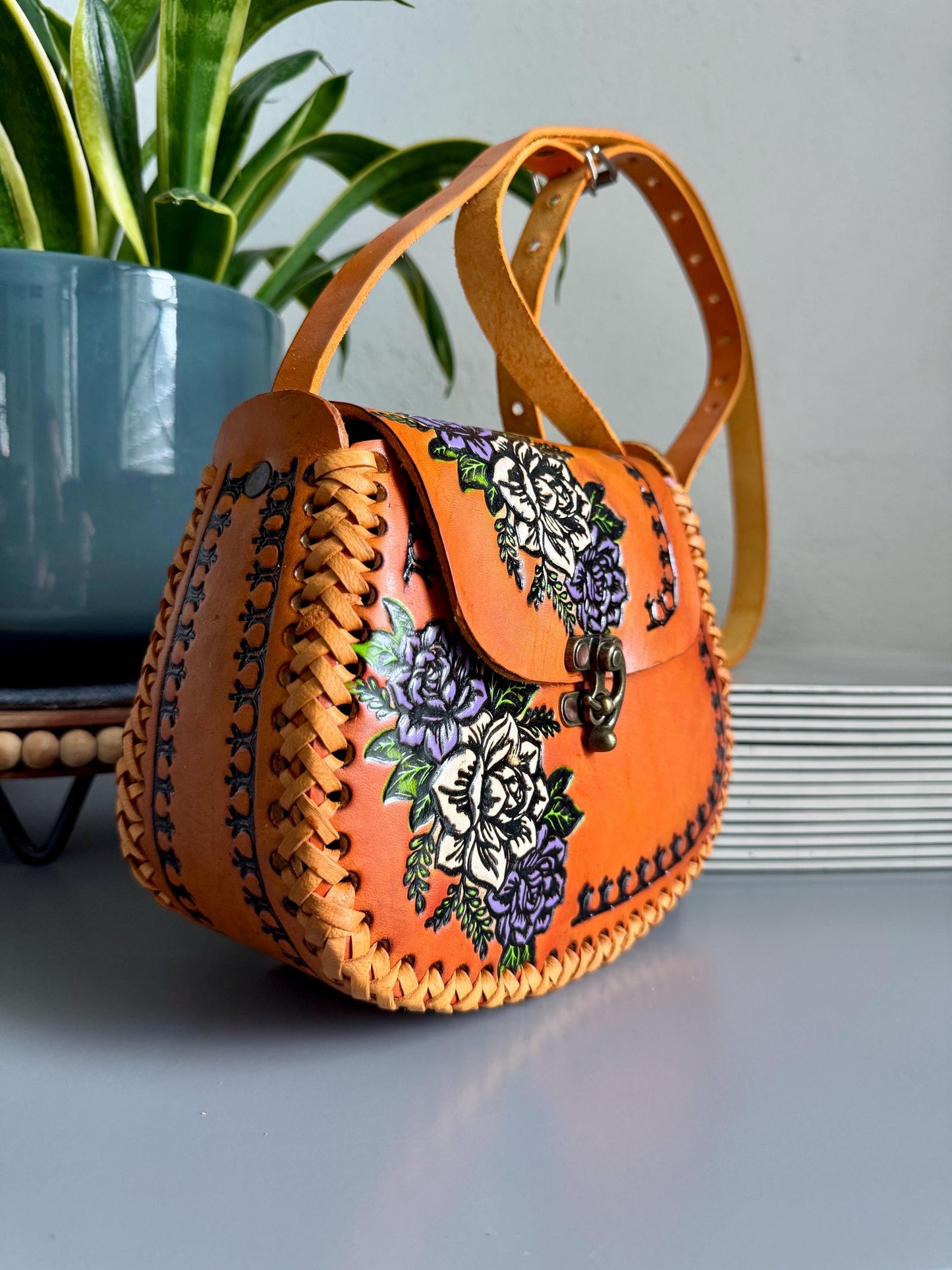 Hand-Tooled Leather Floral Purse, Handmade Mexican Bag Embossed with Roses, Artesanal Bolsa De Piel