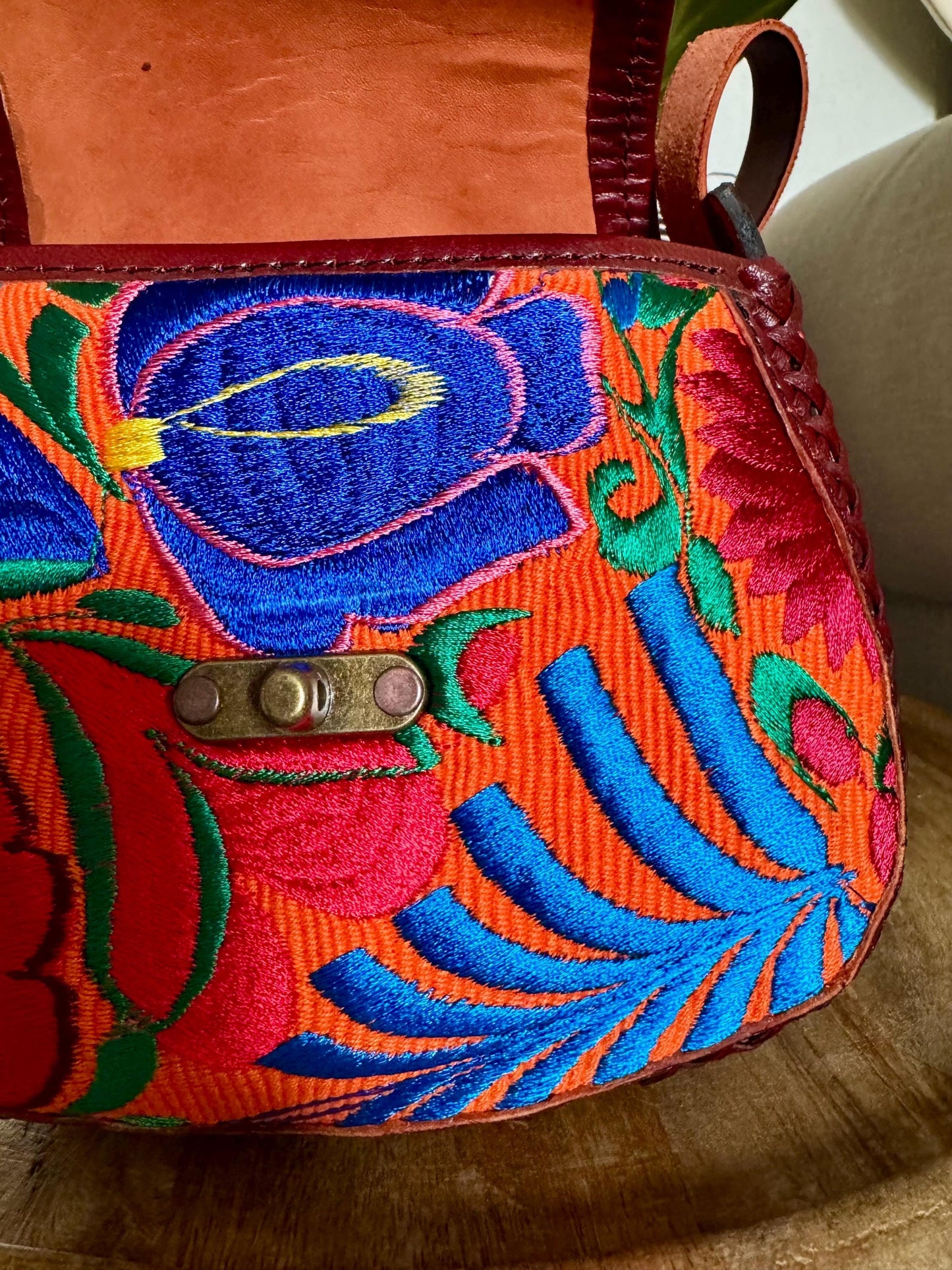 Hand-Tooled and Embroidered Leather Floral Purse, Handmade Mexican Bag, Artesanal