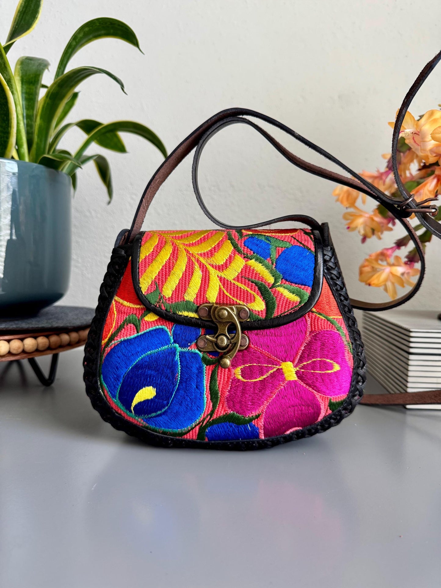 Hand-Tooled and Embroidered Leather Floral Purse, Handmade Mexican Bag, Artesanal