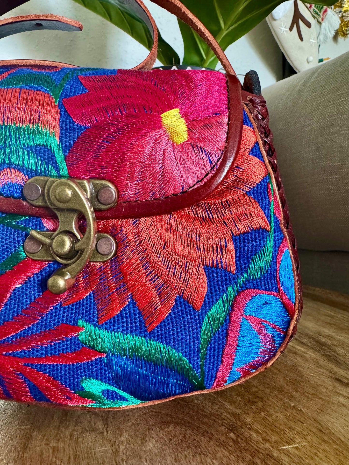 Hand-Tooled and Embroidered Leather Floral Purse, Handmade Mexican Bag, Artesanal