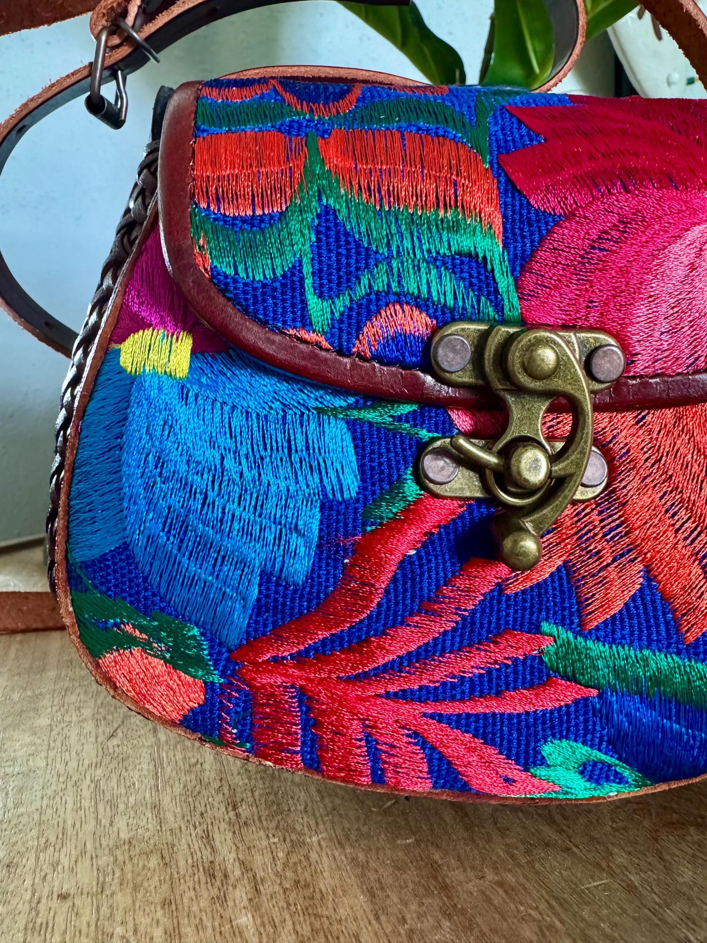 Hand-Tooled and Embroidered Leather Floral Purse, Handmade Mexican Bag, Artesanal