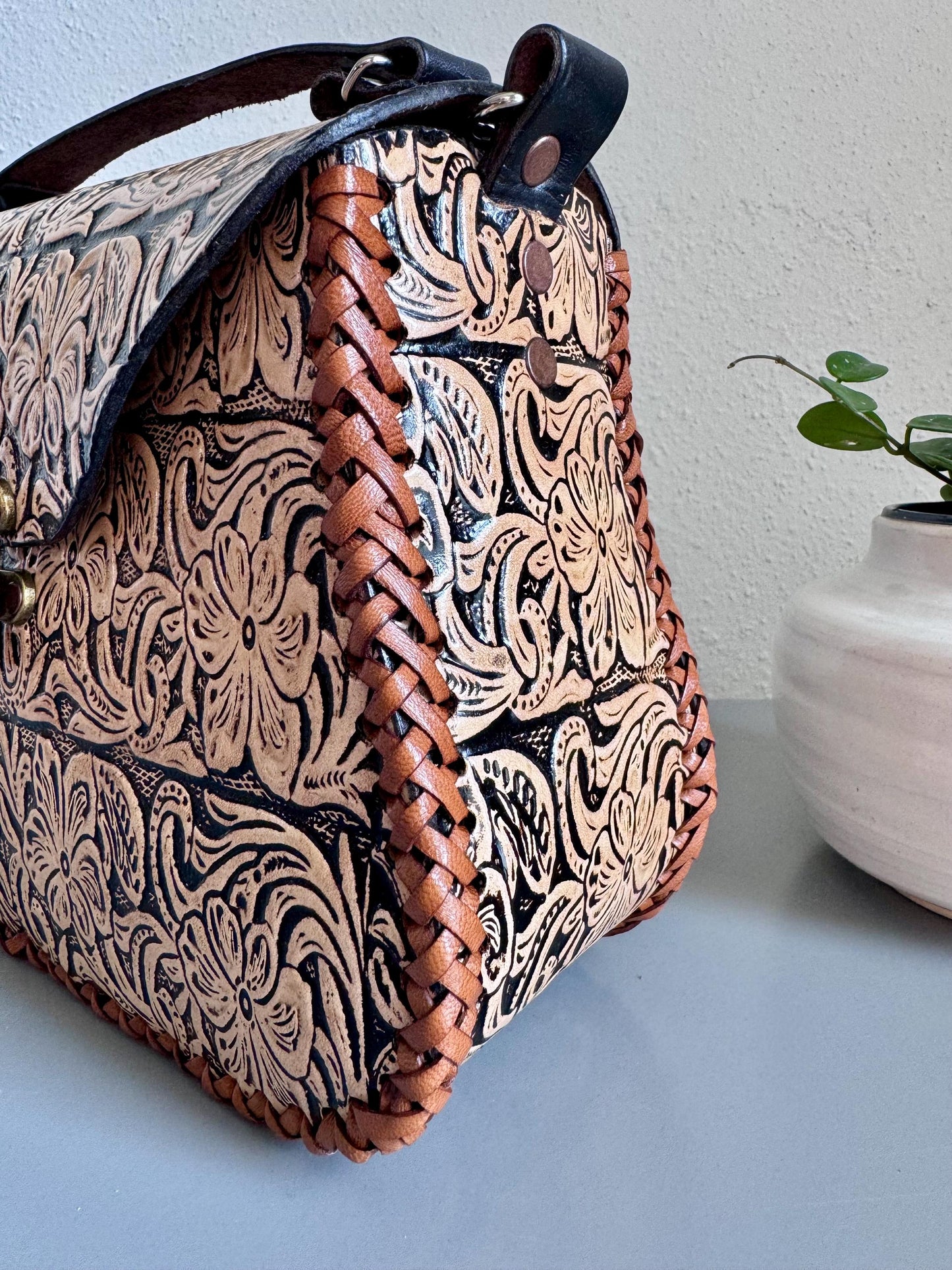 Hand Tooled Leather Crossbody Bag – Mexican Artisan Floral Purse, Western Style