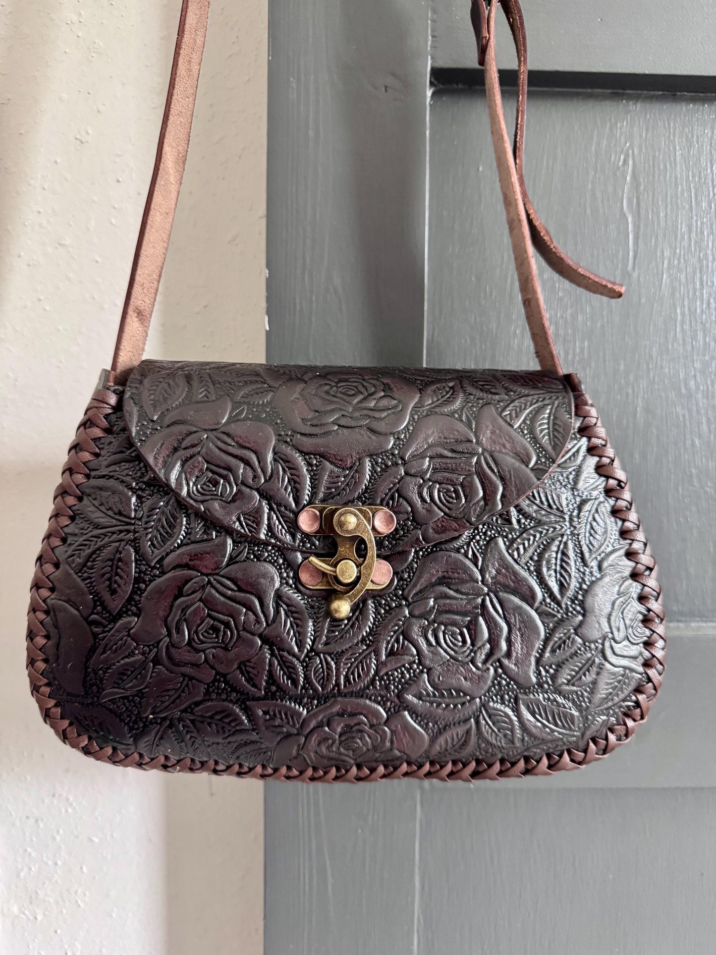 Structured Hand Tooled Leather Crossbody – Mexican Artisan Floral Purse – Double Sided Genuine Leather Bag – Adjustable Strap