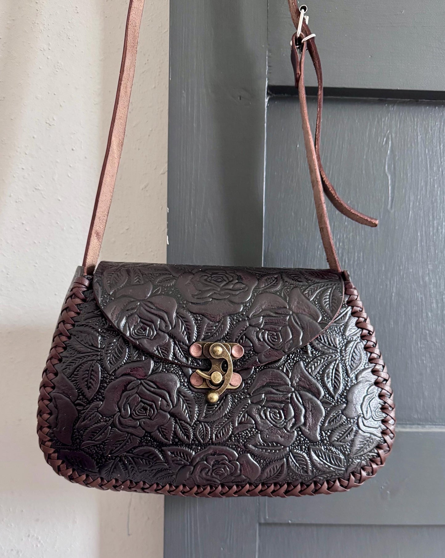 Structured Hand Tooled Leather Crossbody – Mexican Artisan Floral Purse – Double Sided Genuine Leather Bag – Adjustable Strap