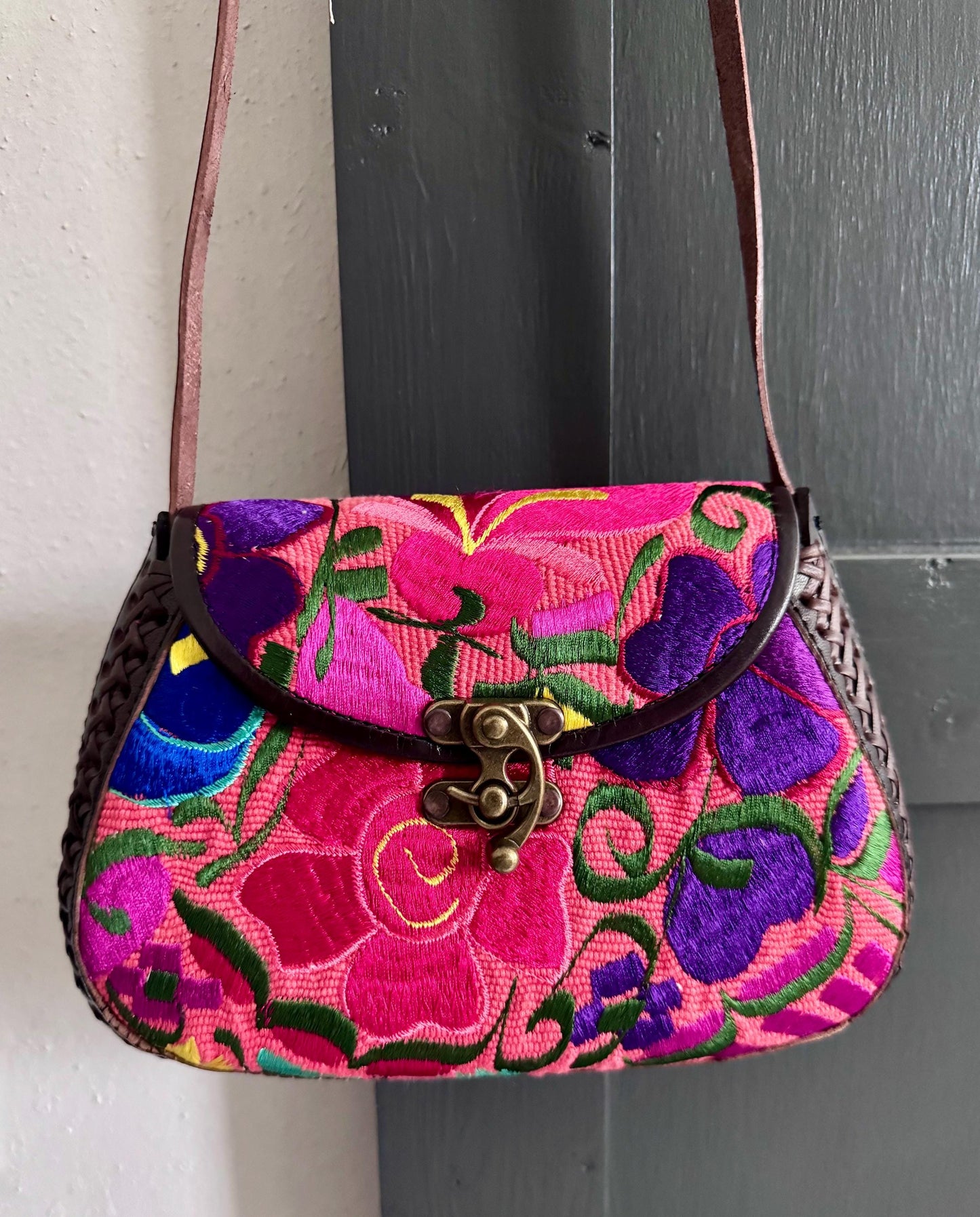 Hand-Tooled and Embroidered Leather Floral Purse, Handmade Mexican Bag, Artesanal