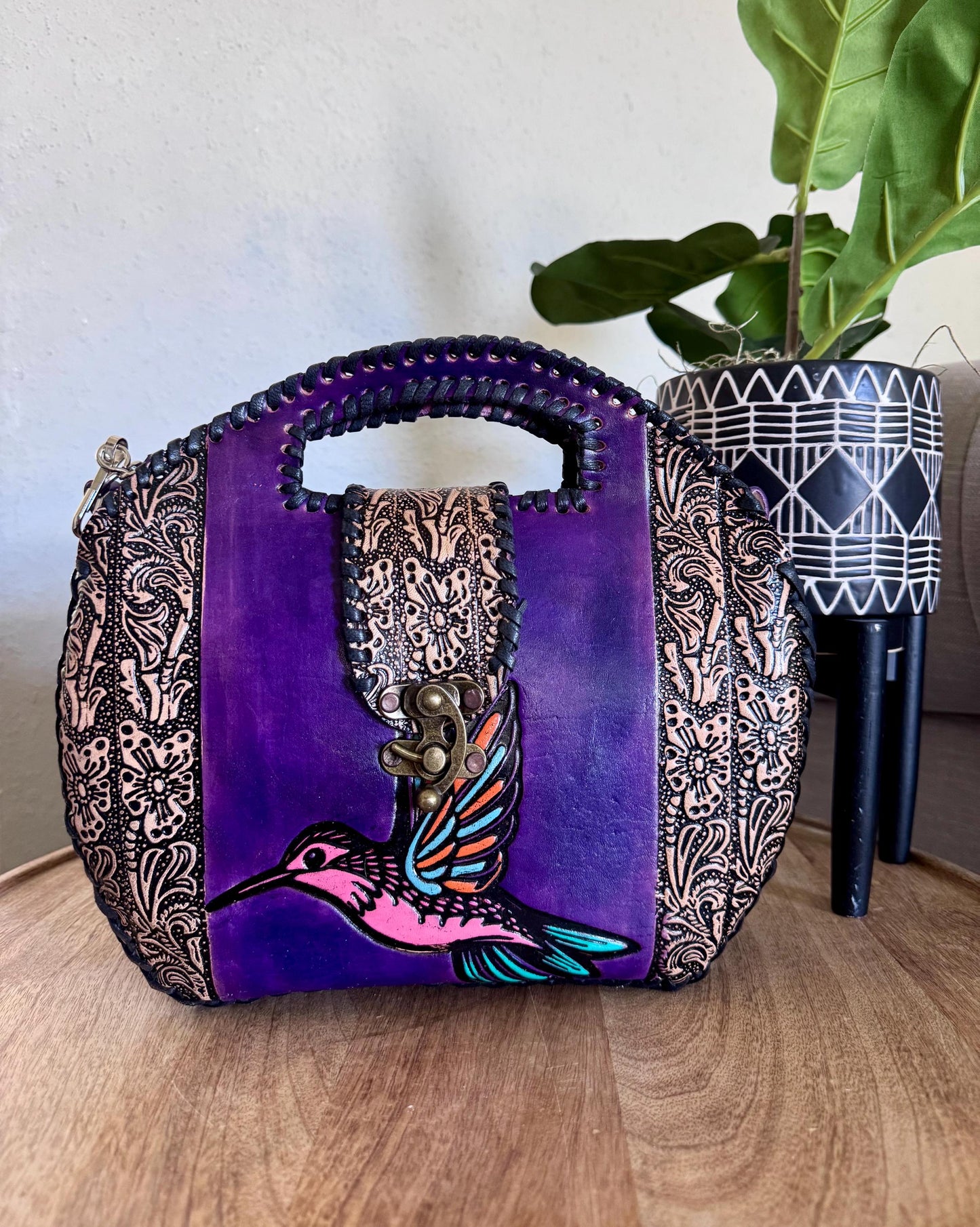 Hand Tooled Leather Hummingbird Purse – Mexican Artisan Floral Crossbody Bag