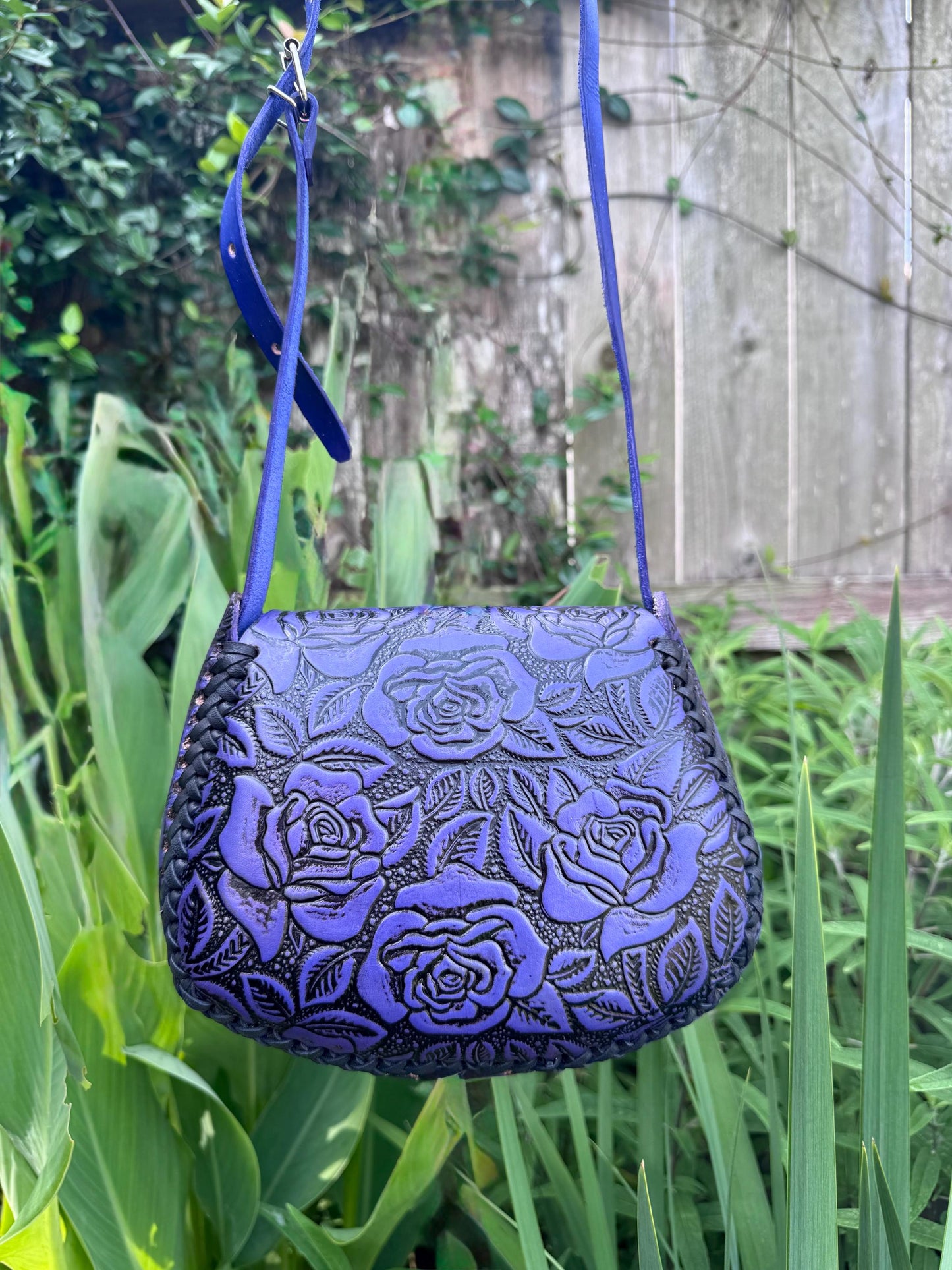 Hand-Tooled Mexican Leather Floral Crossbody Purse, Hand-Painted Artisanal Bag