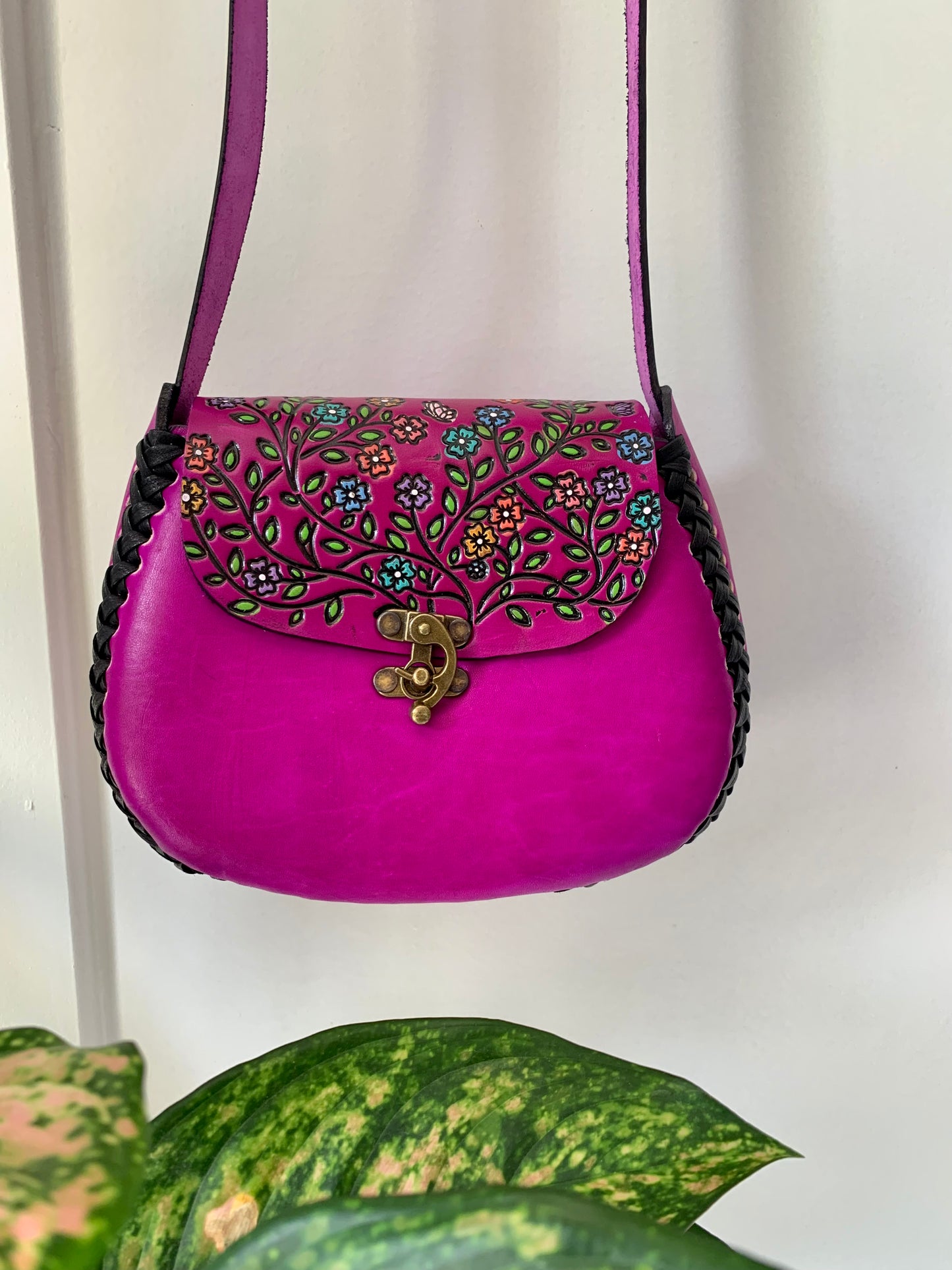 Small Bohemian Mexican Leather Floral Purse