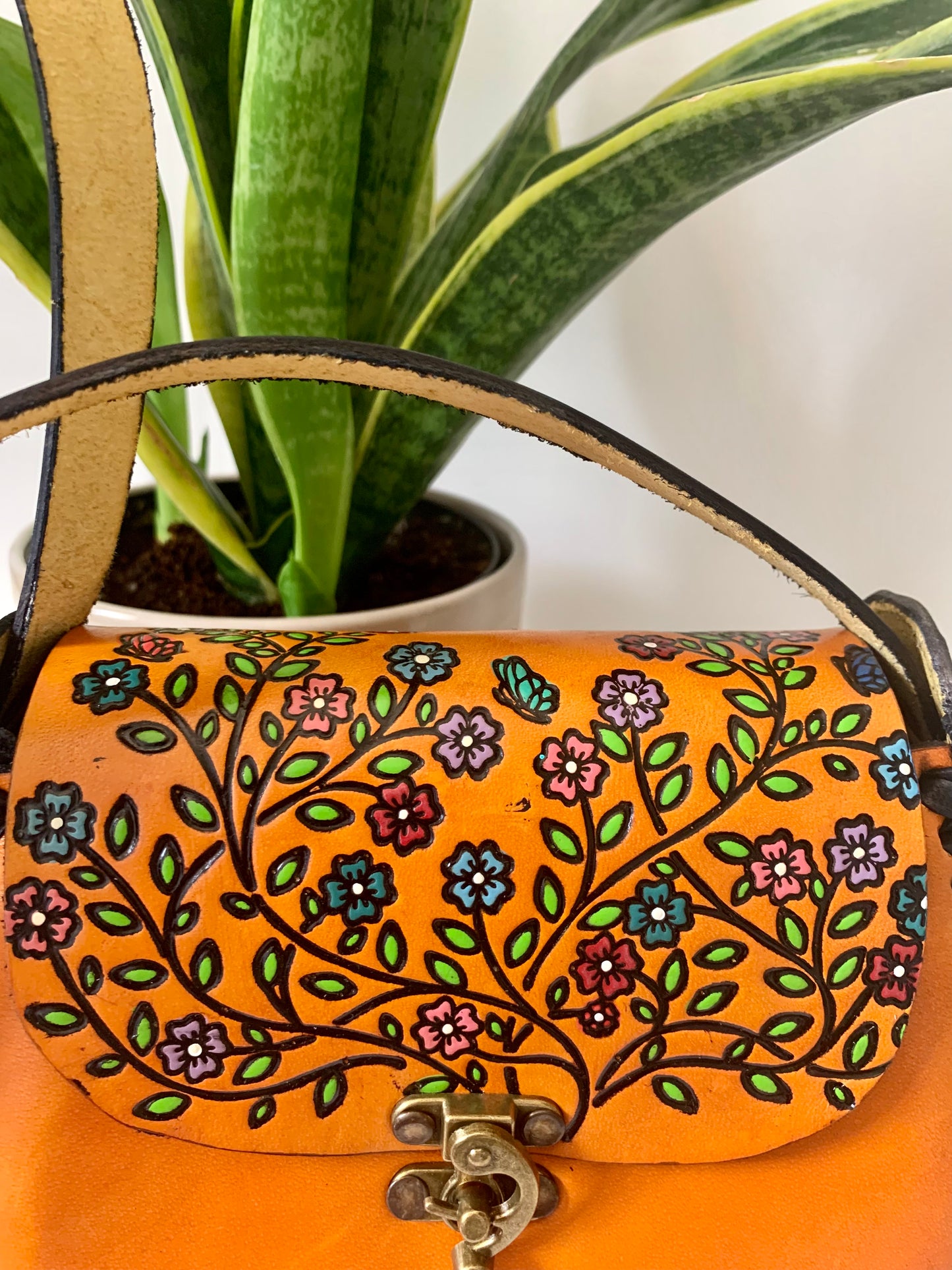 Small Bohemian Mexican Leather Floral Purse