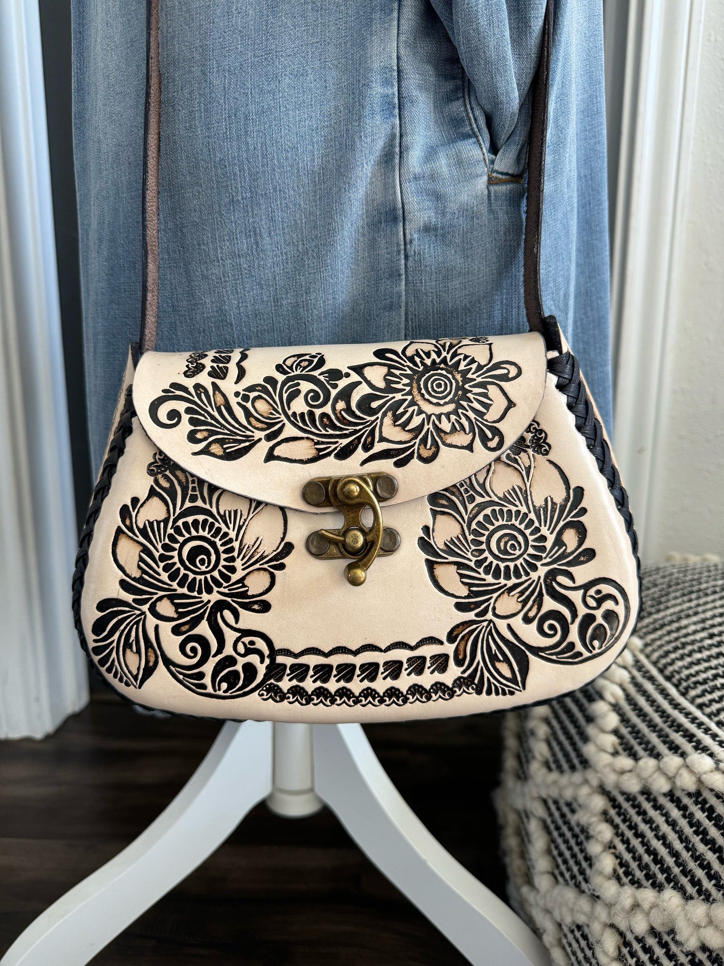 Leather Hand-Tooled Embossed Mexican Floral Purse, Handmade Handbag, Artesanal