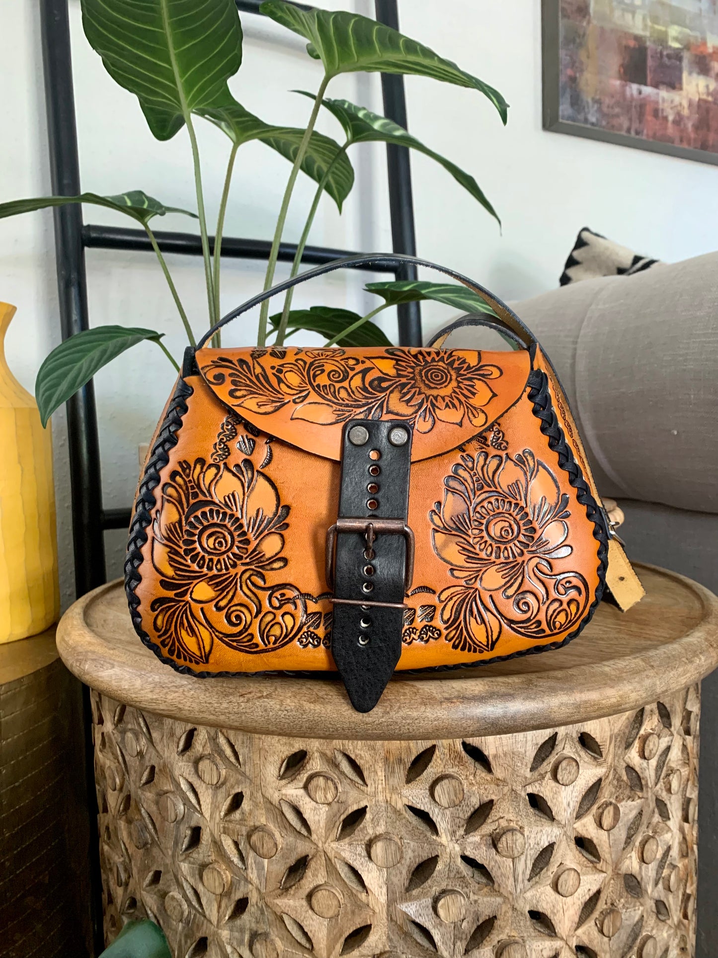 Passion Flower Mexican Leather Purse