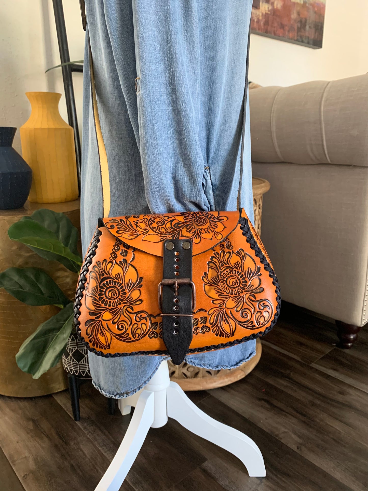 Passion Flower Mexican Leather Purse